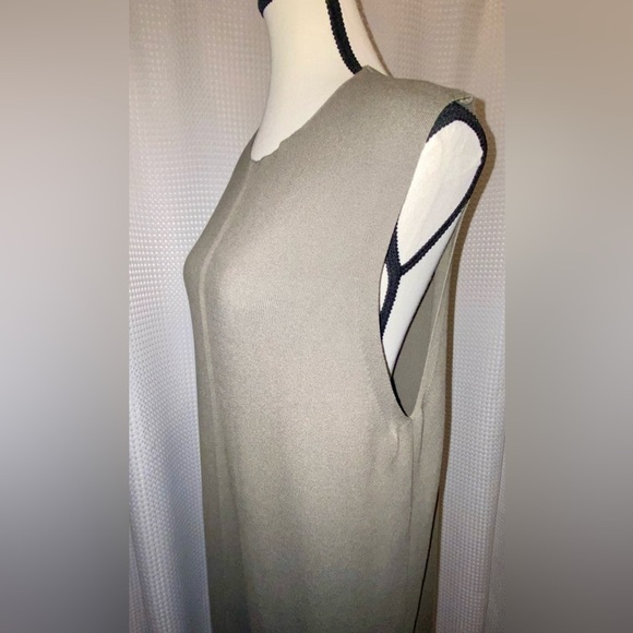 Women’s ZARA oversized kaki green knit deep‎ V open back maxi dress Size small - Picture 8 of 15
